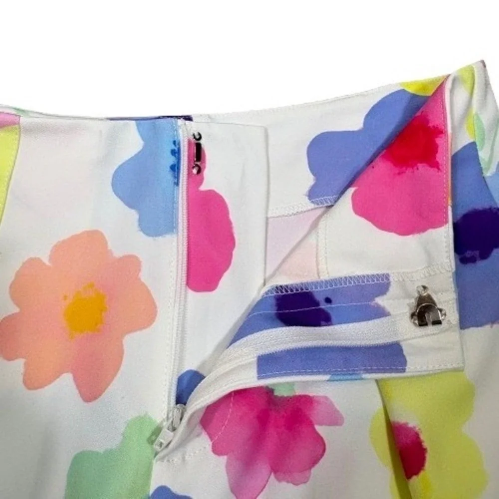 NWT White Fox Sunshine On My Mind Shorts White Multicolor Floral Size‎ Small